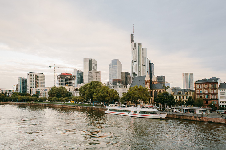 The Eiserner Steg bridge is pedestrian only and offers this perfect view of the Frankfurt 'Mainhatten' skyline